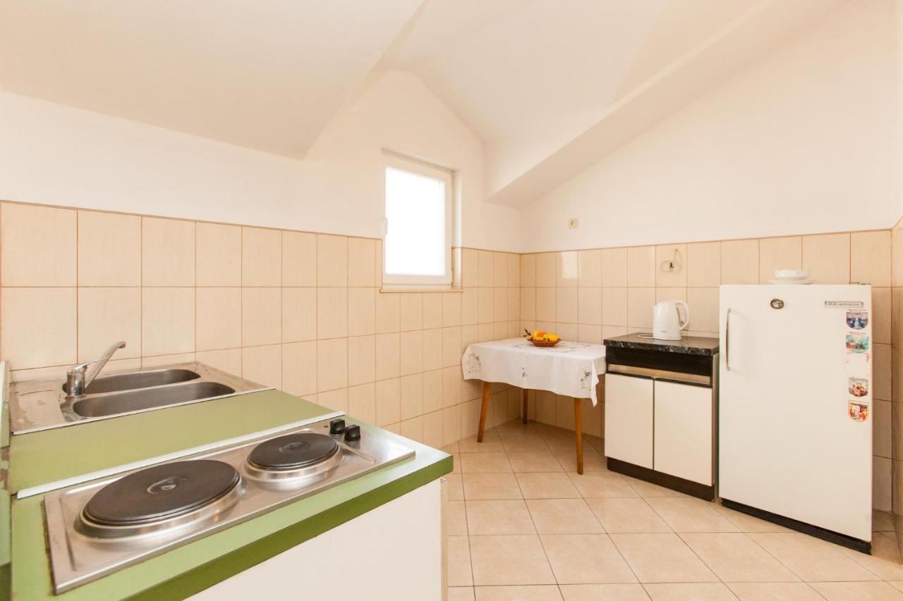 Holiday Home Beata 特罗吉尔 外观 照片